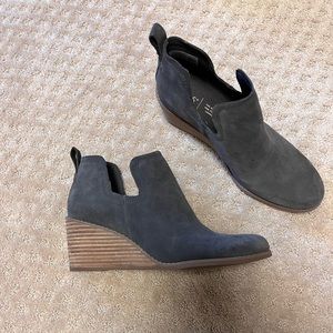 Tom’s Kallie Wedge bootie- only worn once. Like new!